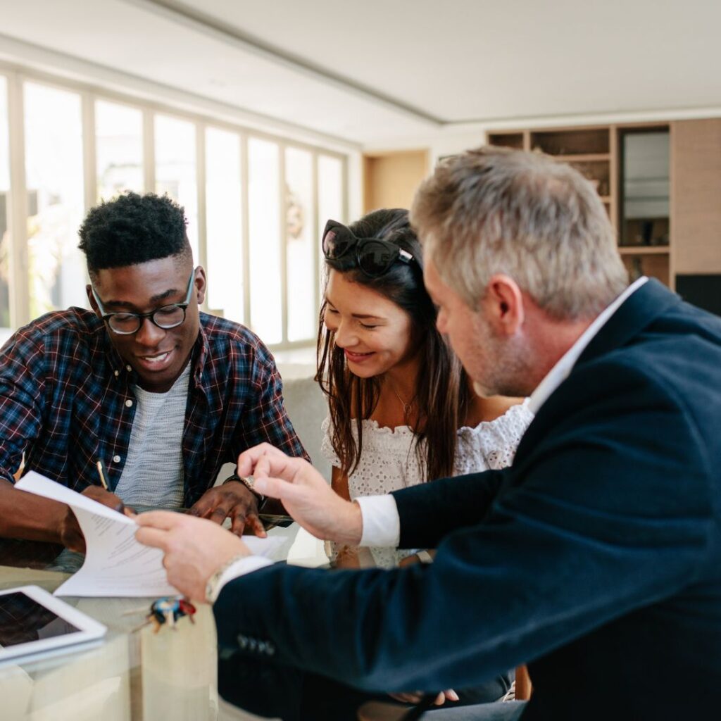 Maximizing ROI with CLASS How Our Leasing Consultants Fill Apartments